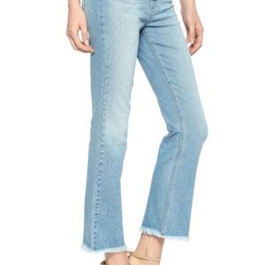 ⭐️ Cropped Flare Jeans